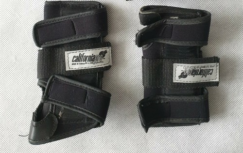 California pro black roller - black,