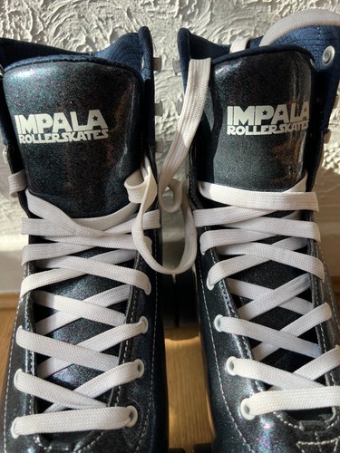 Impala roller skates blue