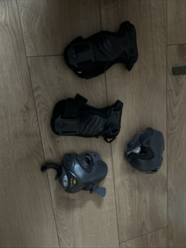 Roller skating protection - ,